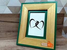 Watch the video tutorial on how to make a picture frame from scratch using moulding. How To Make A Wooden Picture Frame Out Of Wood Trim Diy