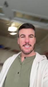 🏡 Elevate your architectural projects with the timeless beauty of  @Arriscraft Shadow Stone and Urban Ledgestone Avalanche! Explore the  perfect blend of aesthetics and durability for both interior and exterior  applications. Our