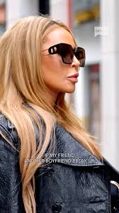 We are still following this drama... the Seville trip continues