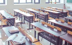 Pada waktu aku telah menyelesaikan pekerjaan, karena letak kantorku yang amat sangat jauh dengan rumah. Menganalisis Kondisi Kelas Yang Ideal Iklim Kelas Dan Cara Pengembangan Komunikasi Didalam Kelas Duniamanajemen Com