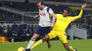 Η ομάδα είναι γνωστή απλώς ως tottenham (τότεναμ, προφέρεται: Ohkvgbfsl9qyqm