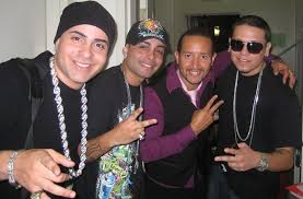 Who is the first female reggaeton singer in colombia? Checka Reggaeton Singers Marcos Ravelo Flickr