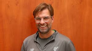 Jürgen klopp made liverpool champions of england, europe and the world within five years of his klopp's cv already boasted two bundesliga titles, a german cup and a champions league final. Jurgen Klopp Zahne Haare Und Alles Was Du Wissen Musst German Site