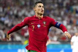 Криштиа́ну рона́лду душ са́нтуш аве́йру (порт. No Debat Cristiano Ronaldo Adalah Pencetak Gol Terbaik Dalam Sejarah Bola Net