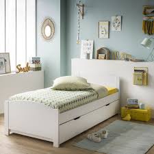 Lit combiné enfant 90x200 en bois constitué de panneaux de particules revêtus d'un papier décor blanc mat et gris clair. Lit Enfant Blanc 90x200 En Bois Eco Concu Alfred Et Compagnie