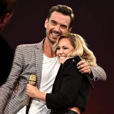 Fischer verriet bei instagram, dass sie einen neuen mann an ihrer seite hat. Helene Fischer Bei Schlagerboom Bringt Sie Florian Silbereisen Zum Weinen Gala De