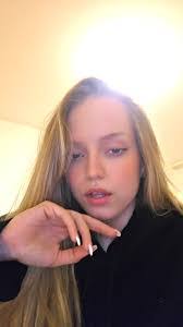 Alyssa Dib's Instagram, Twitter & Facebook