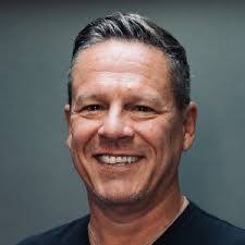 The Best Voice Actors for Hire in Evansville, IN