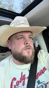 High Ticket Cancion De Ofer Katz