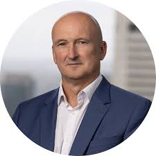 Scott Hedge, Asia-Pacific