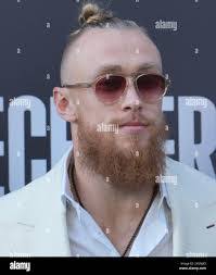 Stephen Kittle's Instagram, Twitter & Facebook