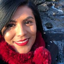 Carolina Caudillo's Instagram, Twitter & Facebook