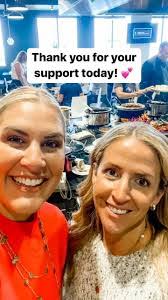 Andrea Donnan's Instagram, Twitter & Facebook