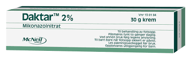 Den trives aller best i områder som er mørke og fuktige, og forekommer lett hos personer som ofte svetter på føttene. Daktar Reseptfrielegemidler Consumer Healthcare Norway