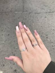 Najděte stock snímky na téma pink white acrylic nails insulated nail v hd a miliony dalších stock fotografií, ilustrací a vektorů bez autorských poplatků ve sbírce shutterstock. Acrylic Rose Gold Pink Nails Nail And Manicure Trends