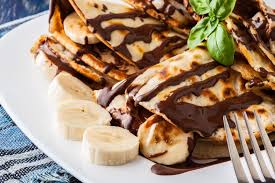 Feuillete De Crepes Au Chocolat Et A La Banane Maison Recette Desserts Francais Crepes Au Chocolat Recette Entremet