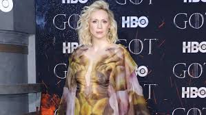 Gwendoline christie, who plays brienne of tarth on the hbo show, hit the red carpet in a glamorous gown by iris van herpen. Gwendoline Christie Makes A Splash At The Got Final Season Premiere Sheknows