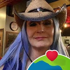 Leo Rodrigue's Instagram, Twitter & Facebook