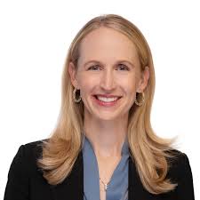 Kristen Gall's Instagram, Twitter & Facebook