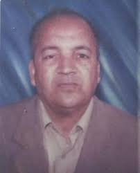 الأسم : معمر محمد عبد الله أبوعبود . ولد بقصر الأخيار عام 1953 بمنطقة  العبادلة ، حيث درس المرحلة الإبتدائية بالعلوص والإعدادية بقصر الأخيار  والثانوية بالخمس وأكمل دراسته الجامعية بكلية الحقوق في