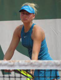 Marta kostyuk is a professional tennis player from the ukraine. Olomoxvhu Nom