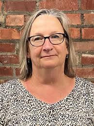 Tina Feaster's Instagram, Twitter & Facebook