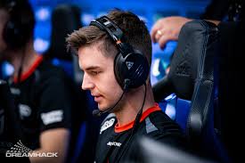 The links in the profile comments about skins / giveaways will never be me, don´t click them! Astralis Win Faceit Major London And Dev1ce Mvp