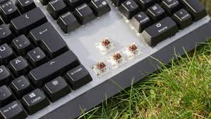 Die tasten sind 2,5 x 2,5 cm groß, die für eine deutliche lesbarkeit und. Die Cougar Attack X3 Rgb Tastatur Im Test Rgb Cherry Mx Fairer Preis Die Perfekte Gaming Tastatur Techtest