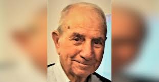 Stephanie Capone's Instagram, Twitter & Facebook