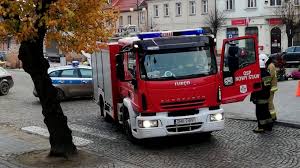 Na miejscu okazało się, że samochodem jechało pięć osób, w tym dziecko. Nowy Staw Bomba W Banku Spoldzielczym Tvregionalna24 Pl
