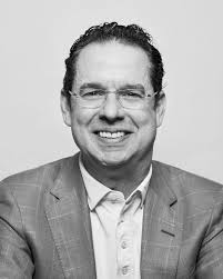 Shay Scruggs's Instagram, Twitter & Facebook