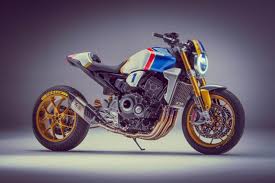 Een primeur op een honda motorfiets: All New Honda Cb1000r Custom Built By Honda Racing Naked Cbr Sport Bike
