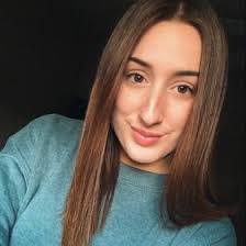 Katie Kinard's Instagram, Twitter & Facebook