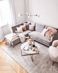 Lo Stile Glam Che Amerai Il Salotto E Il Luogo Della Casa Dove Ci Rilassia Arredamento Salotto Classico Arredamento Interni Salotto Idee Arredamento Soggiorno