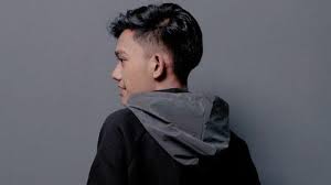 Lirik dan Chord Lagu Sunda Papatong dari Bah Dadeng: Leungit Indit Teu Pamit - tribunpriangan.com