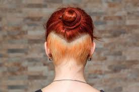 Long undercut hairstyles are a breezy way of blurring traditional sensibilities and infusing an aura of irreverent 'tude to your aesthetic! Female Undercut Long Hair 12 Trending Styles All Things Hair Us
