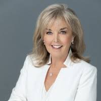 Maureen Garry McQueen