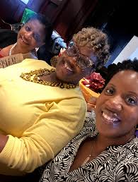 Happy Mother's Day to all the Moms and Mother figures out there, especially  my Mom and my sister!!🌹These ladies are the epitome of strength and  perseverance. Love ya'll! 💕