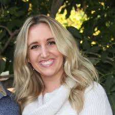 Melinda Malone (@MeliMalone)