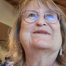 Veterinarian that cares about pets and clients