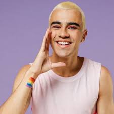 These TikToks show the danger of Chappell Roan's “HOT TO GO!”