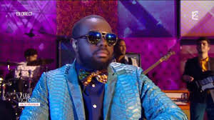 Cet article est une ébauche concernant une chanson. Maitre Gims Sapes Comme Jamais Les Victoires De La Musique 2016 Video Dailymotion