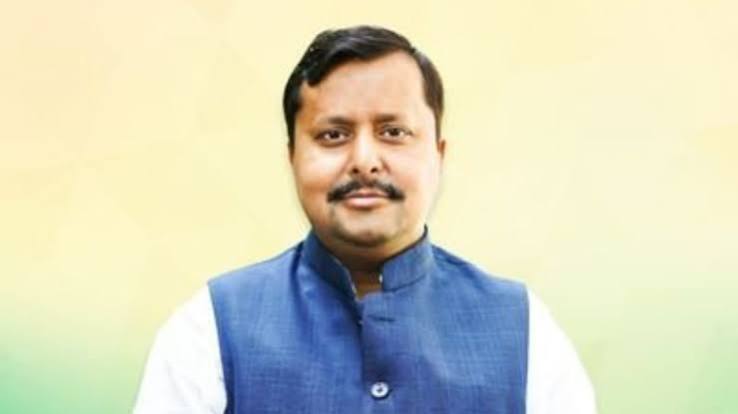 Nitin Nabin Latest News, Updates in Hindi | नितिन नवीन के समाचार और अपडेट - AajTak