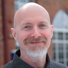 Derek Breen's Instagram, Twitter & Facebook