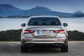 Mercedes Classe E 2020 La Berline Preferee Des Taxis Parisiens Passe Au Restylage