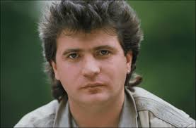 Chanson écrite et composé par daniel balavoine éditions : Daniel Balavoine Jeunesse Premiers Pas Musicaux La Vie Du Chanteur Avant La Celebrite
