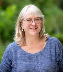 Songster Loughborough's Own War Horse: Amazon.co.uk: Mott, Alison, Waddell,  Liz, Gould, Mel, Baird, Mary: 9781789264159: Books