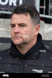 C darren hi-res stock photography and images