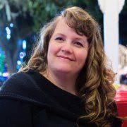 Ruth Pletz's Instagram, Twitter & Facebook