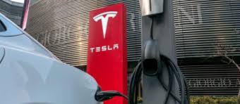 Den tesla aktie kurs du ser på grafen går helt tilbage til de seneste 12 måneder, så du kan se kursen på tesla aktier for en længere periode også. Tesla Aktie Nimmt Kurs Auf Das Allzeithoch Chartanalyse Boerse De